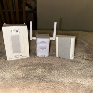 Ring Chime Pro WiFi Extender Mixed set- White and Gray